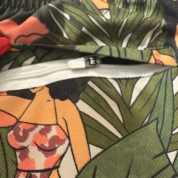 DuVin Design Beach Babes Tropical Print Swim Shorts, Novelty, Quick Dry Fabric. - Picture 3 of 15